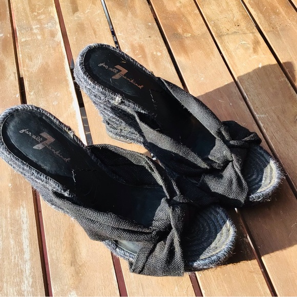7 For All Mankind wedge shoes size6 - Picture 4 of 6